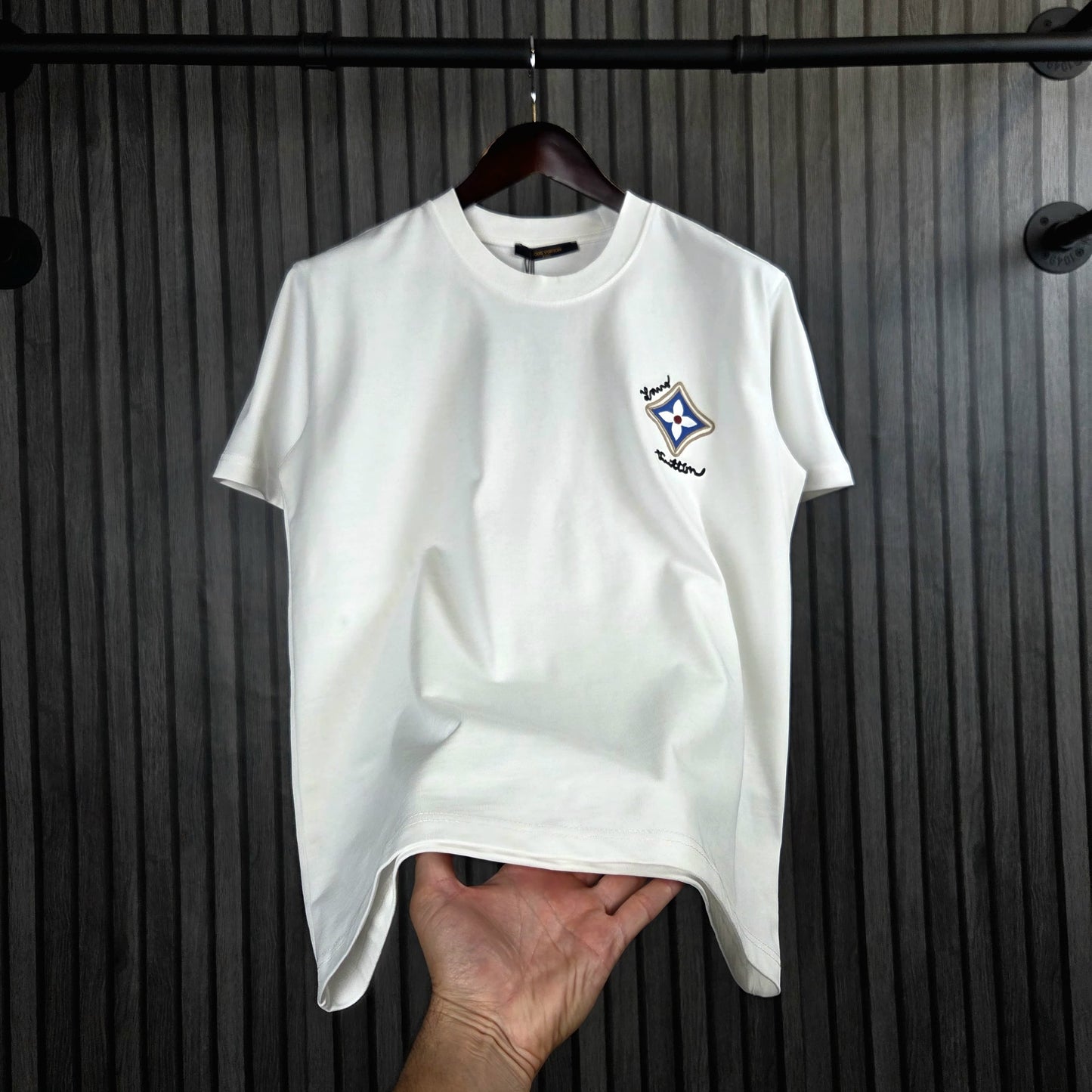 CAMISETA LV