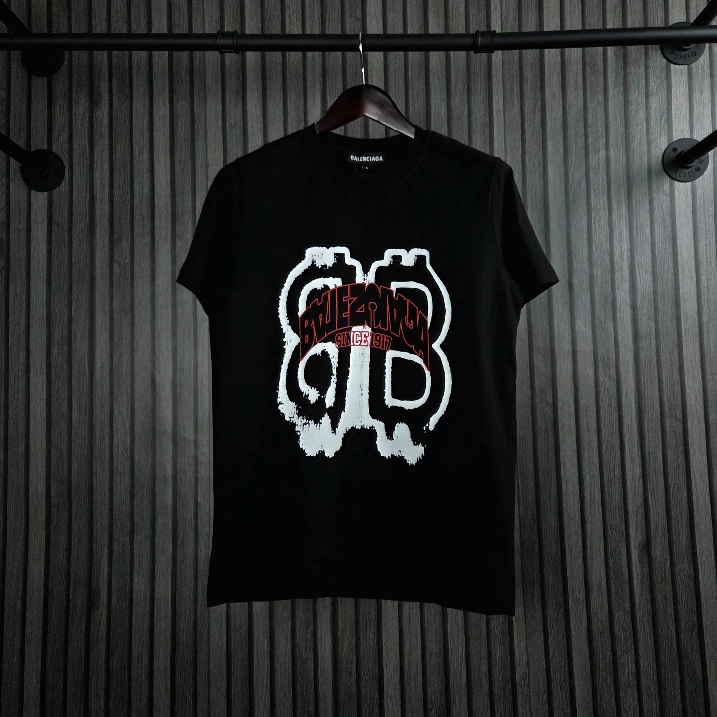CAMISETA BALENCIAG@